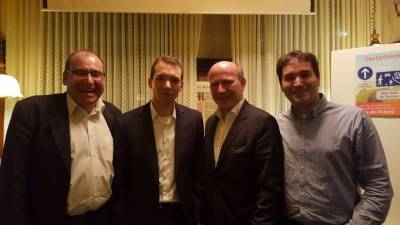 Patrick Wolf (2.v.l.) nach seiner Wahl zum neuen Ortsvorsitenden mit Gerhard Hanke (l.), Kai Wegner (3.v.l.) und Daniel Scheytt (r.)